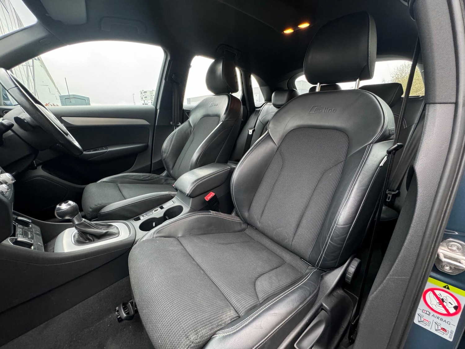 Used Audi Q3 2015 for sale - 77238159: Photo 50