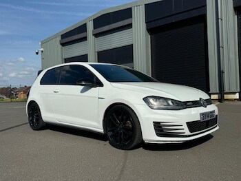 Used Volkswagen Golf 2014 for sale - 78676431: Photo