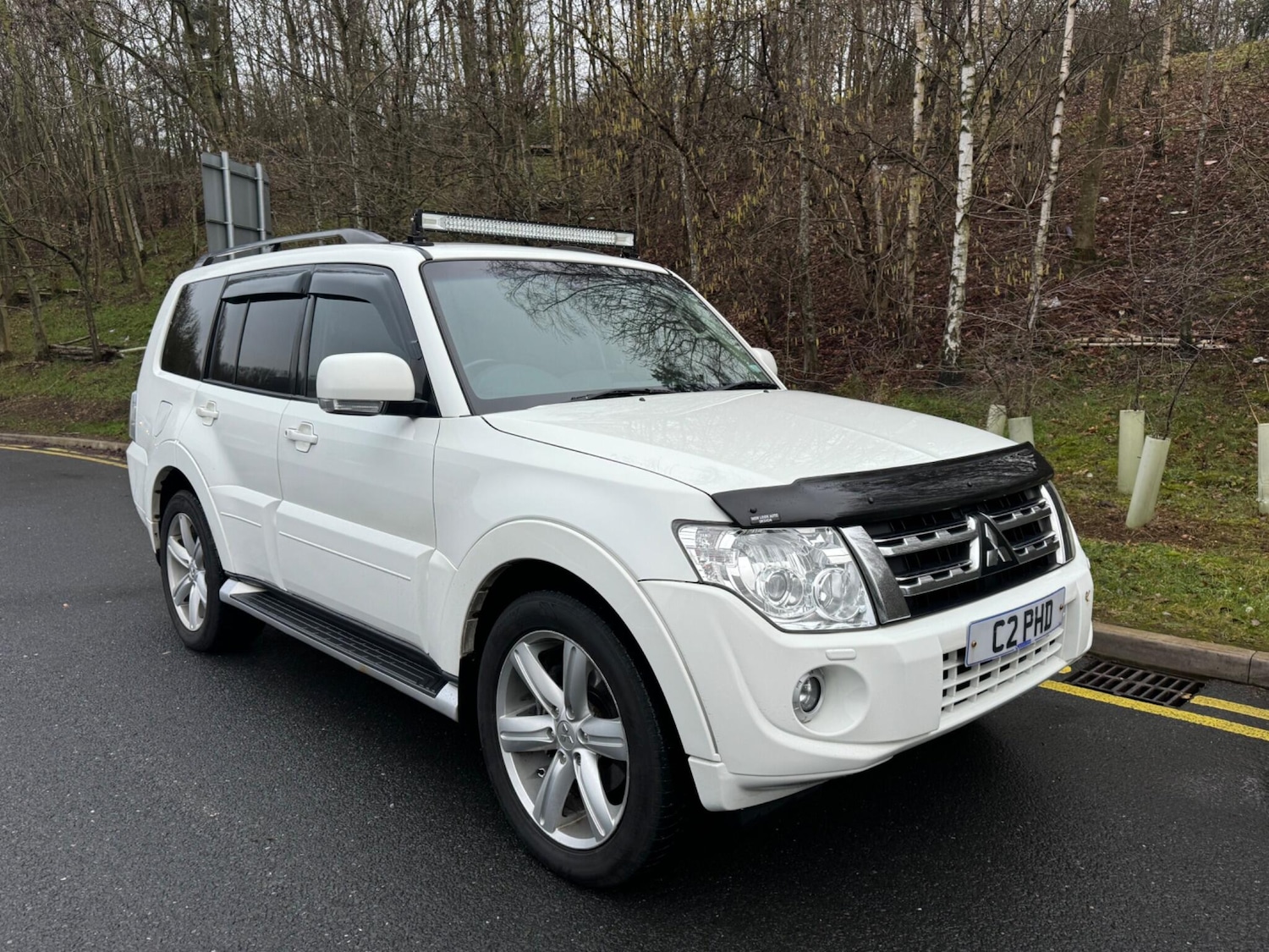 Used Mitsubishi Shogun 2014 for sale - 77320417: Photo 2