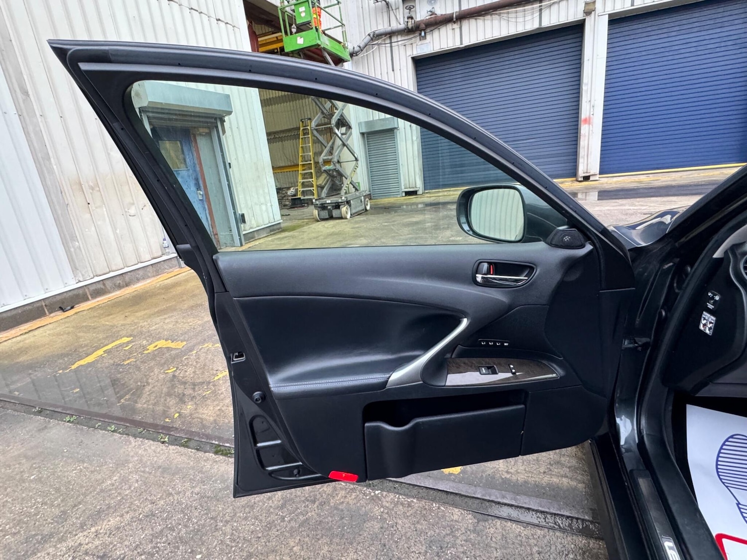 Used Lexus IS 2009 for sale - 77040684: Photo 26