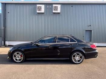 Used Mercedes-Benz E Class 2014 for sale - 79092804: Photo