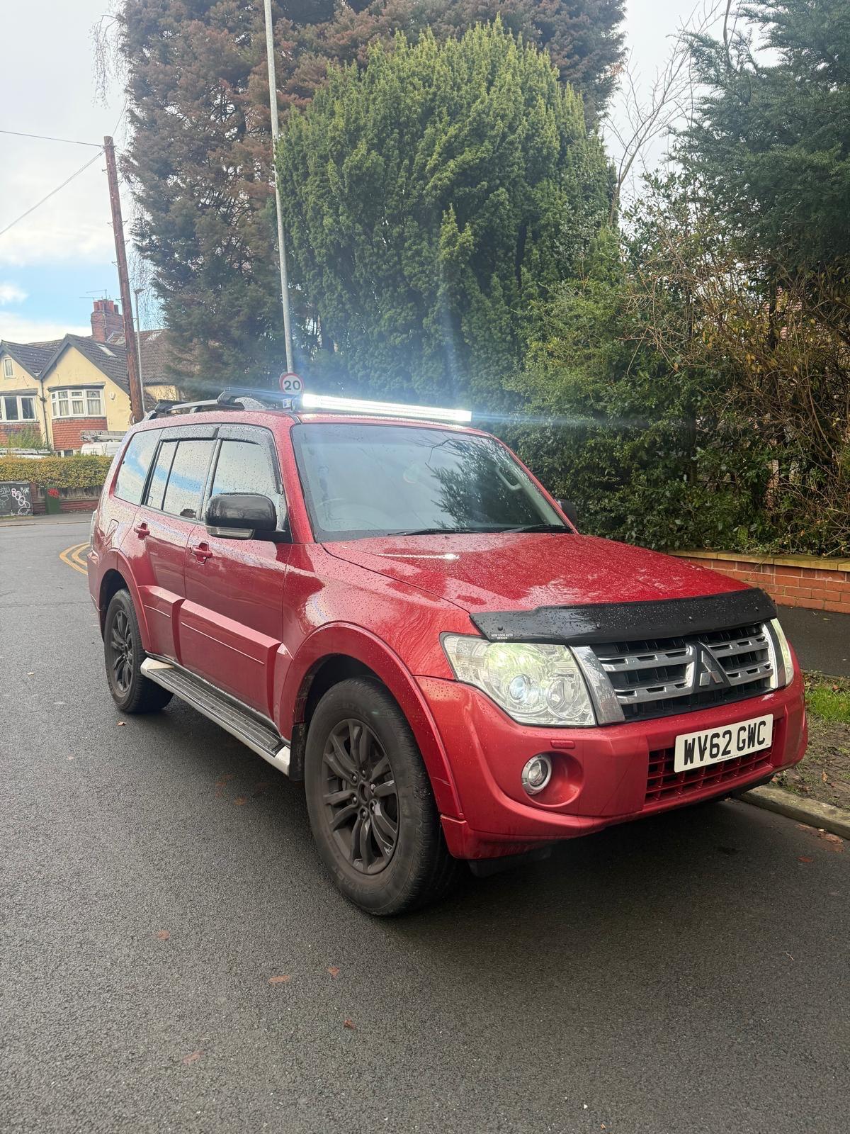 Used Mitsubishi Shogun 2012 for sale - 76965449: Photo 5