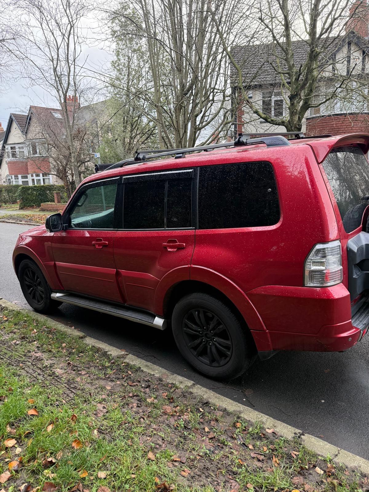 Used Mitsubishi Shogun 2012 for sale - 76965449: Photo 6