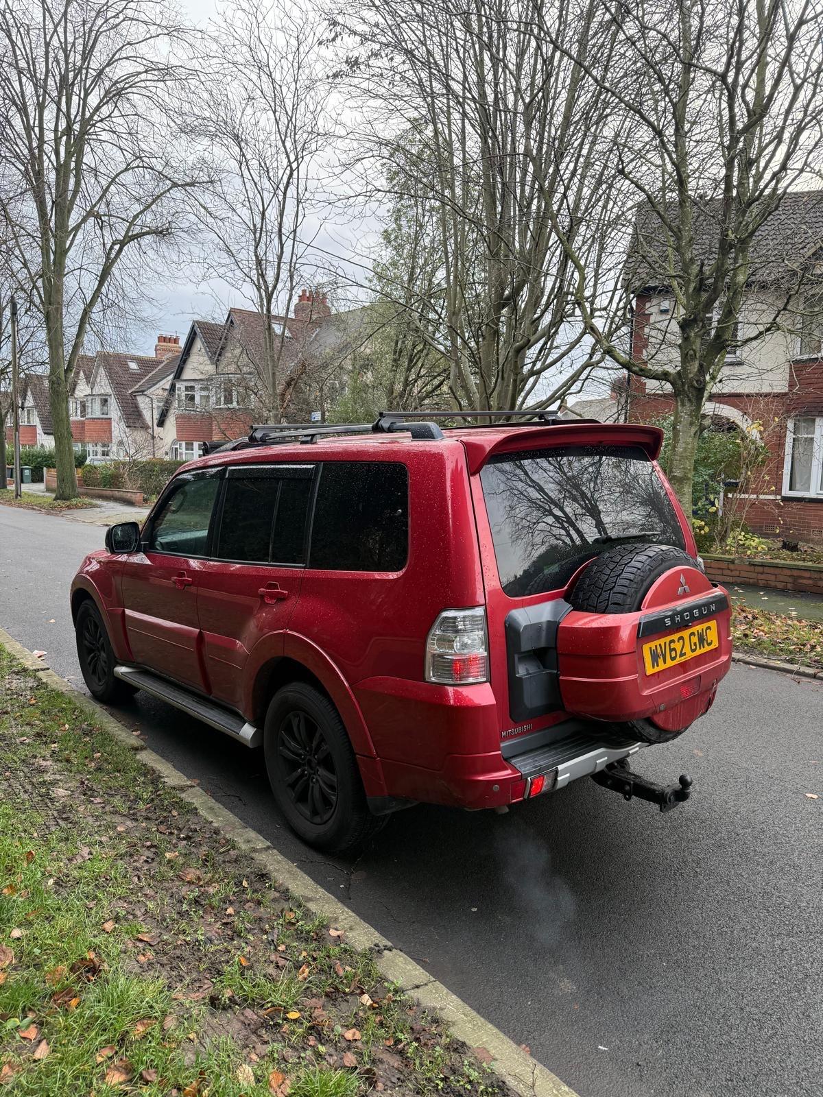 Used Mitsubishi Shogun 2012 for sale - 76965449: Photo 8