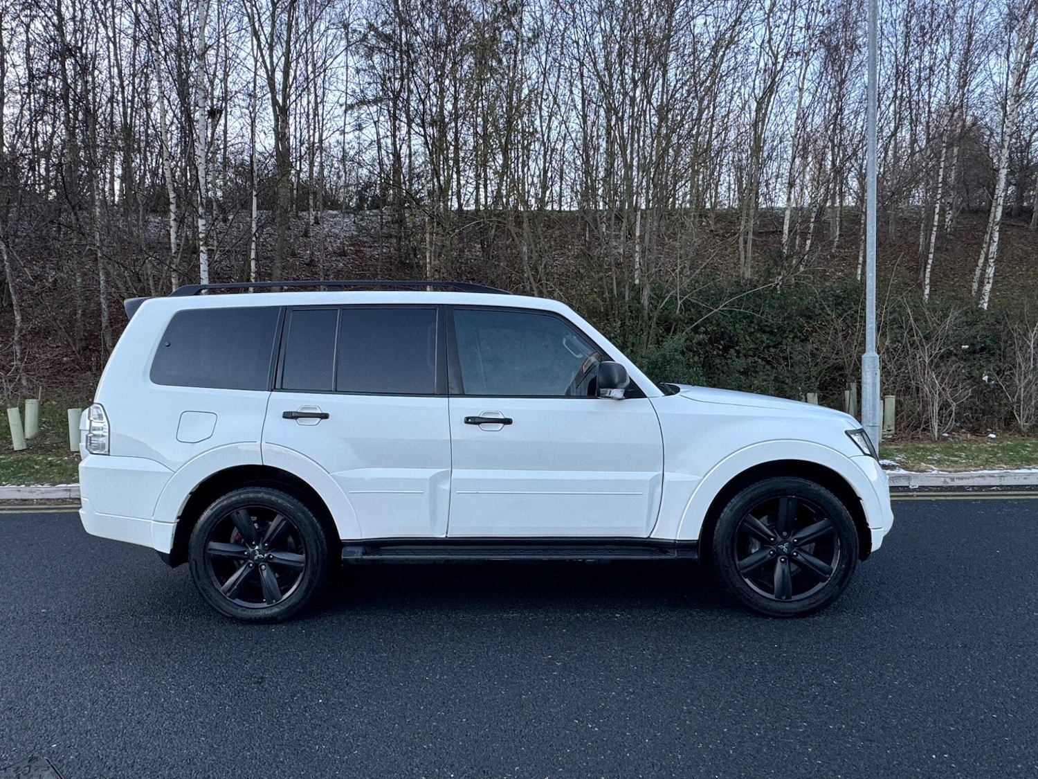 Used Mitsubishi Shogun for sale - 77102014: Photo 1