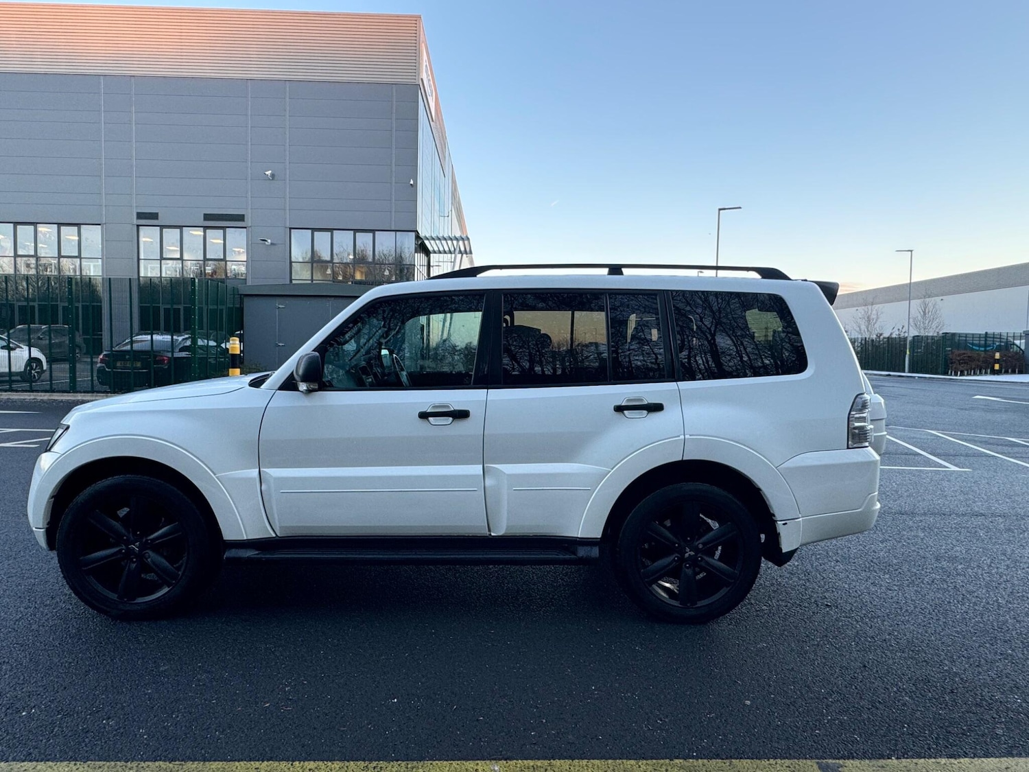 Used Mitsubishi Shogun for sale - 77102014: Photo 3