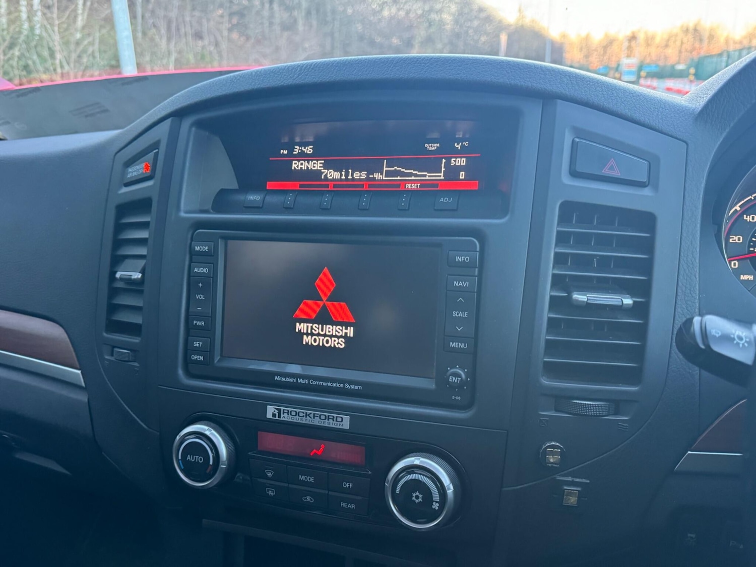 Used Mitsubishi Shogun for sale - 77102014: Photo 46