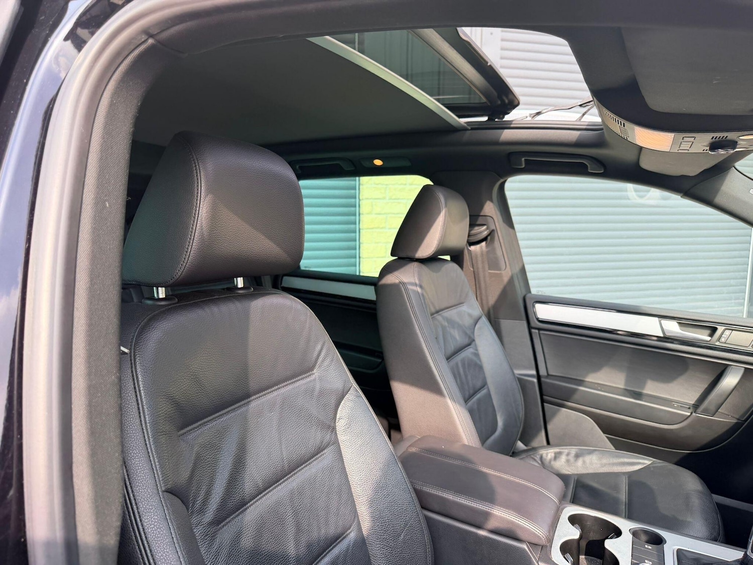 Used Volkswagen Touareg 2013 for sale - 77978083: Photo 20