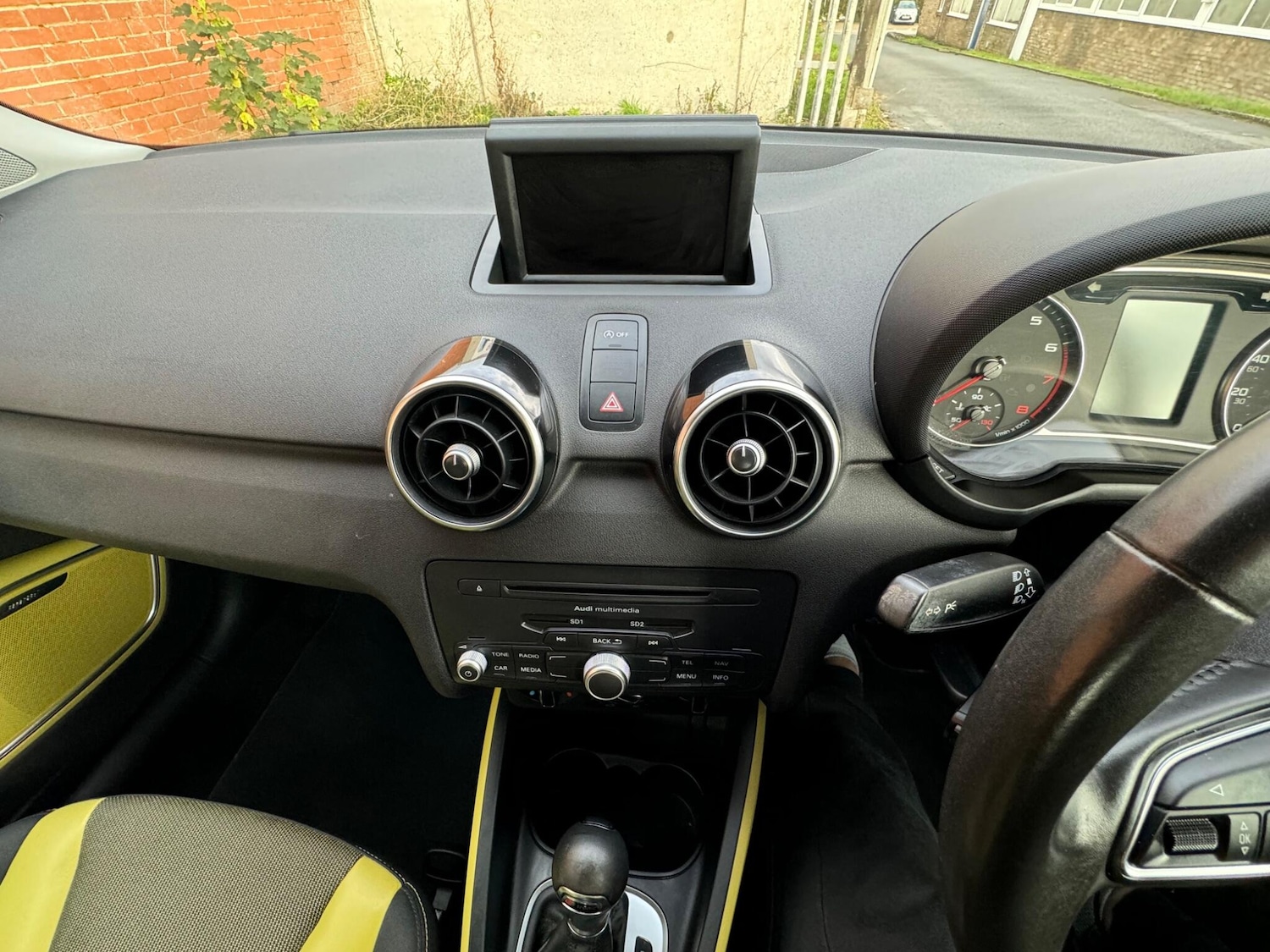 Used Audi A1 2014 for sale - 76645643: Photo 17