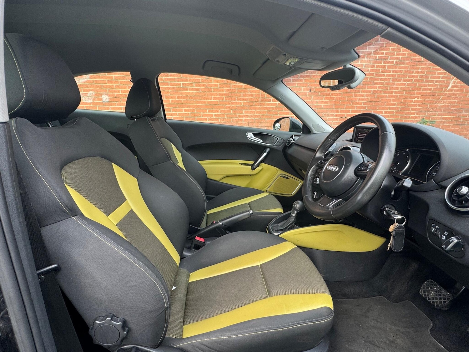 Used Audi A1 2014 for sale - 76645643: Photo 26