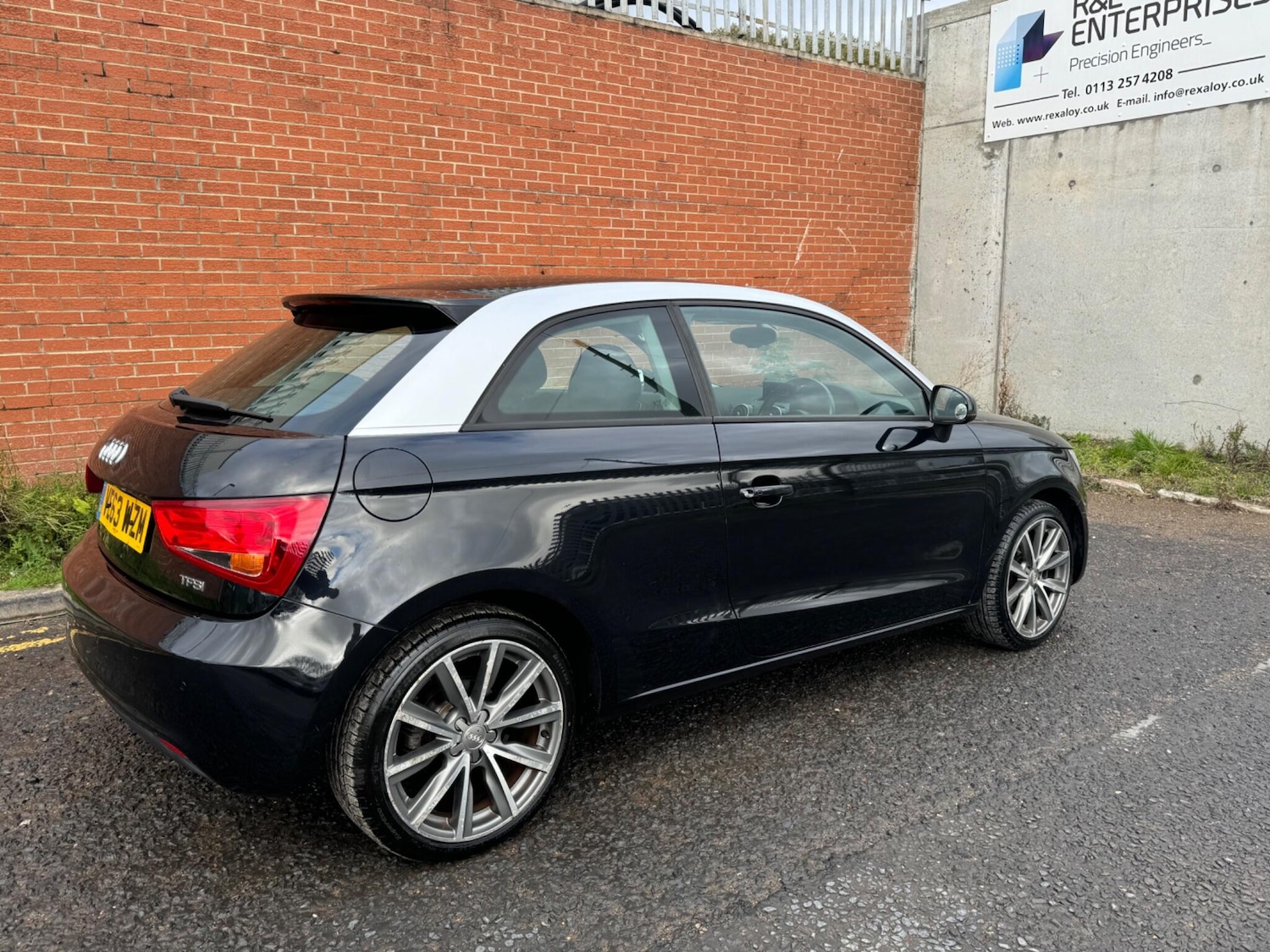 Used Audi A1 2014 for sale - 76645643: Photo 28