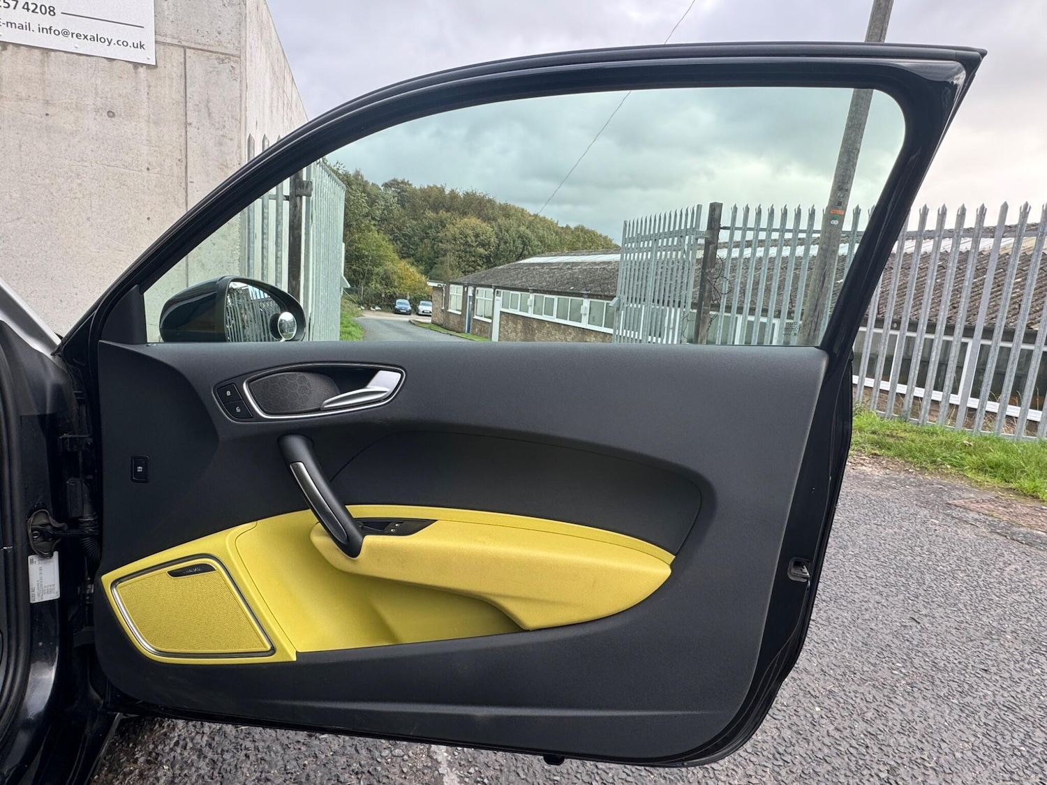 Used Audi A1 2014 for sale - 76645643: Photo 32