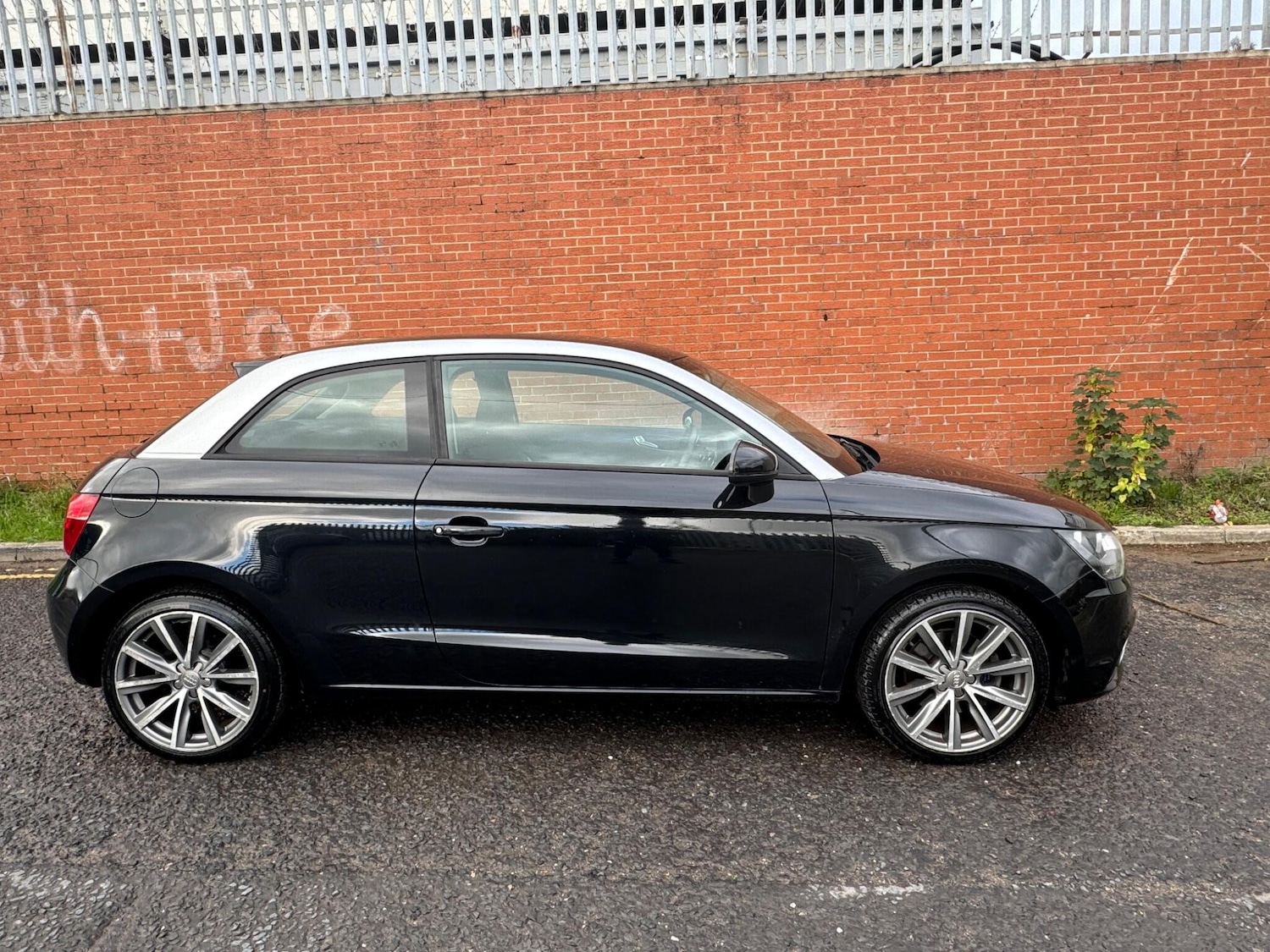 Used Audi A1 2014 for sale - 76645643: Photo 46