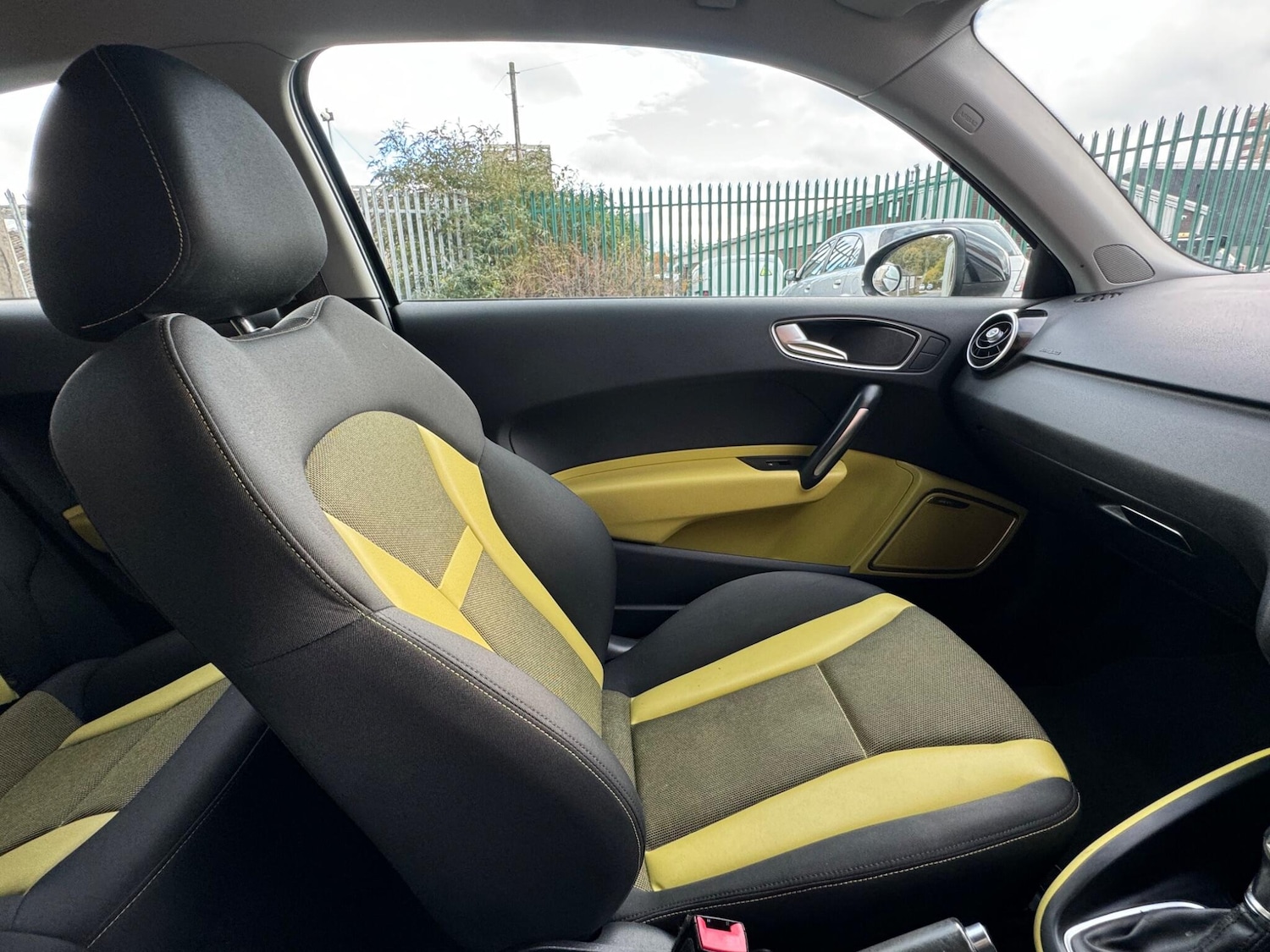 Used Audi A1 2014 for sale - 76645643: Photo 52