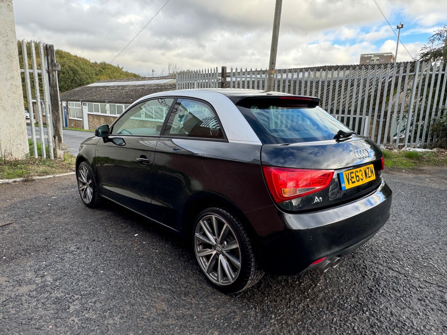Used Audi A1 2014 for sale - 76645643: Photo 6
