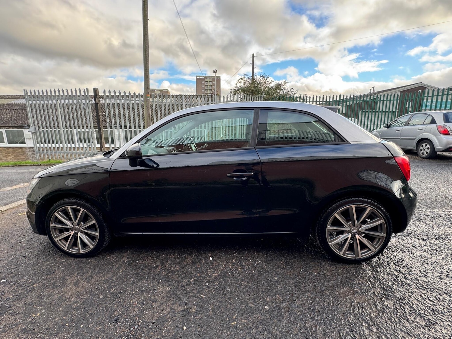 Used Audi A1 2014 for sale - 76645643: Photo 7