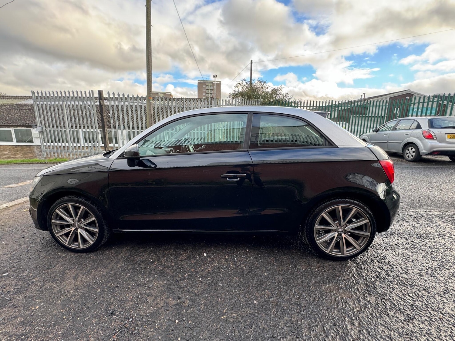Used Audi A1 2014 for sale - 76645643: Photo 8
