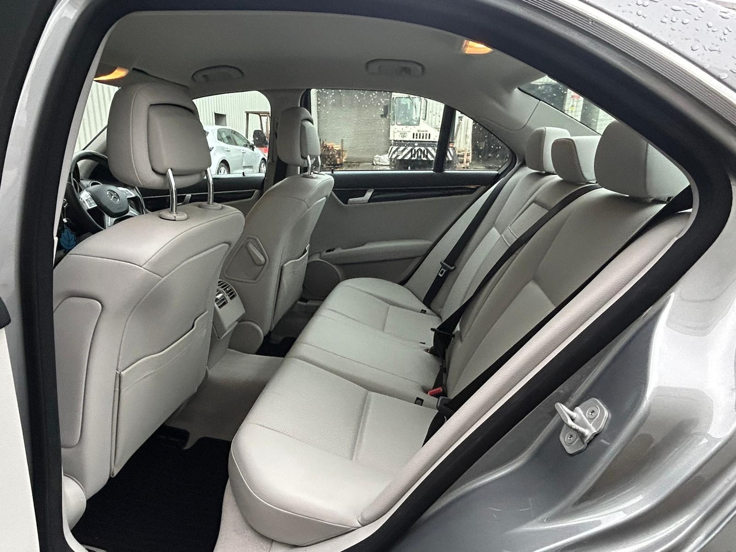 Used Mercedes-Benz C Class 2012 for sale - 76849875: Photo 12