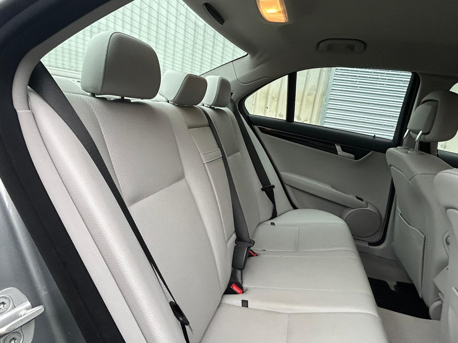 Used Mercedes-Benz C Class 2012 for sale - 76849875: Photo 18