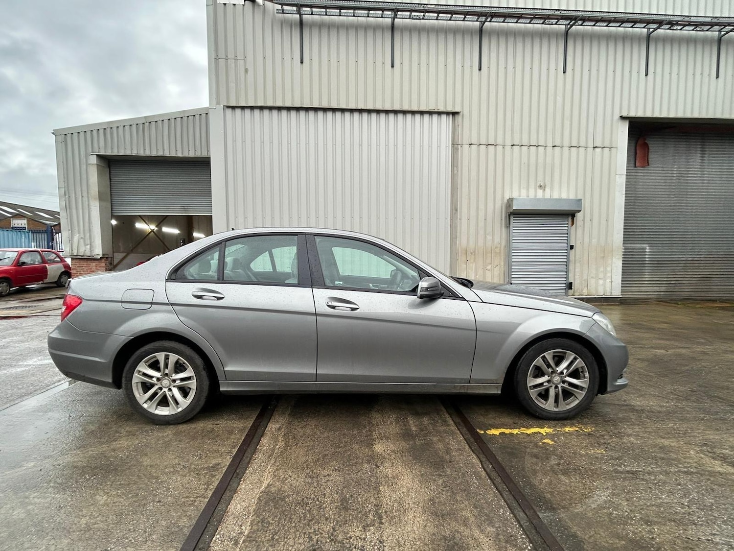 Used Mercedes-Benz C Class 2012 for sale - 76849875: Photo 20