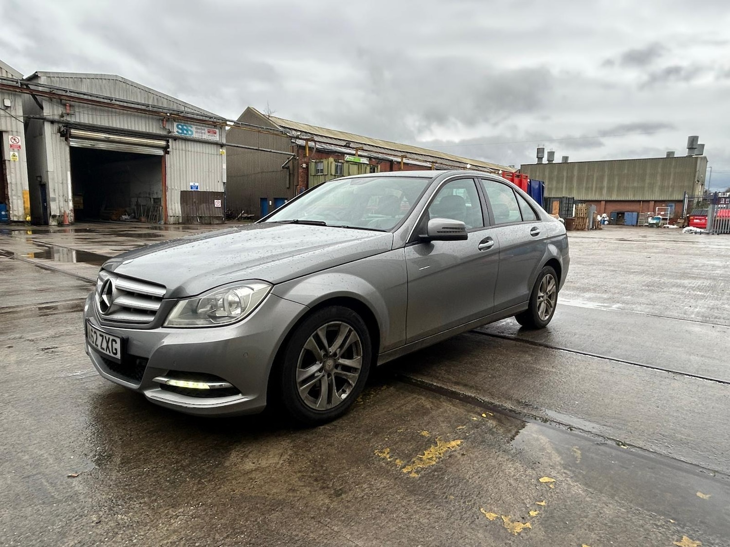 Used Mercedes-Benz C Class 2012 for sale - 76849875: Photo 21