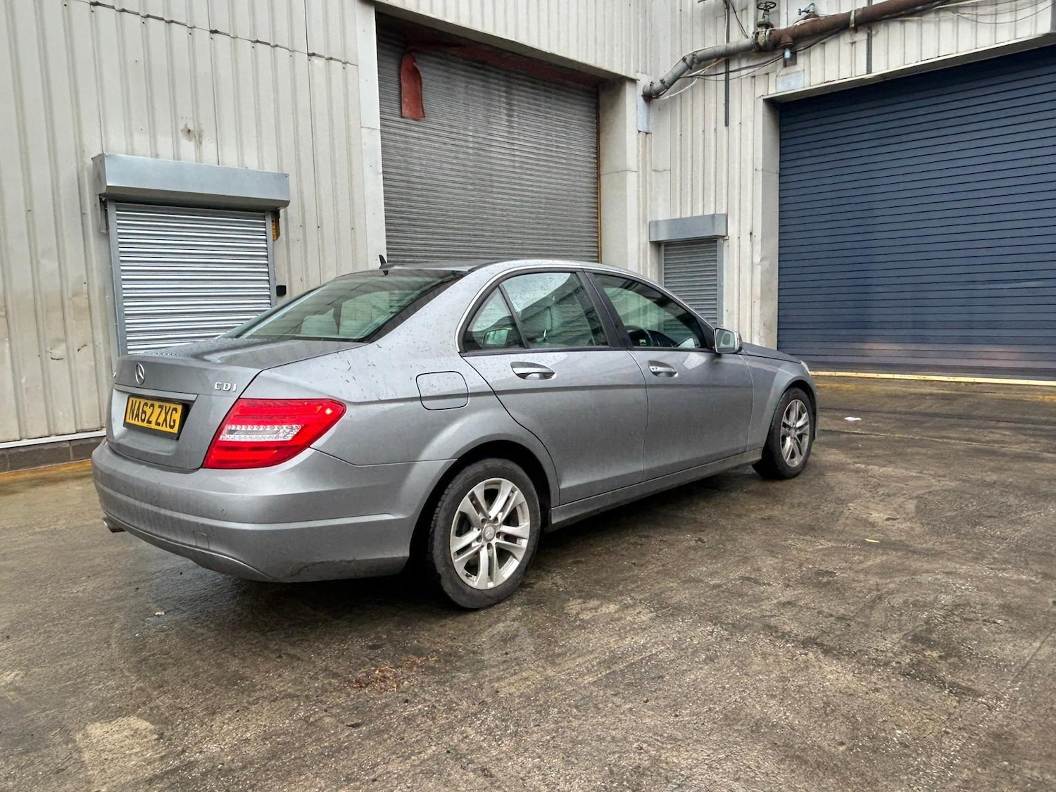 Used Mercedes-Benz C Class 2012 for sale - 76849875: Photo 8