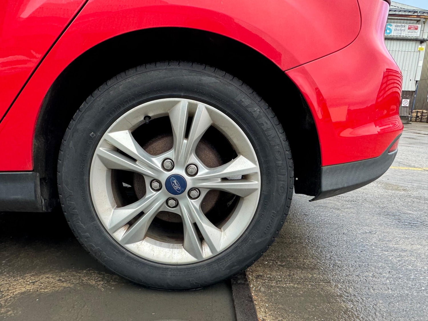 Used Ford Focus 2012 for sale - 77191272: Photo 32