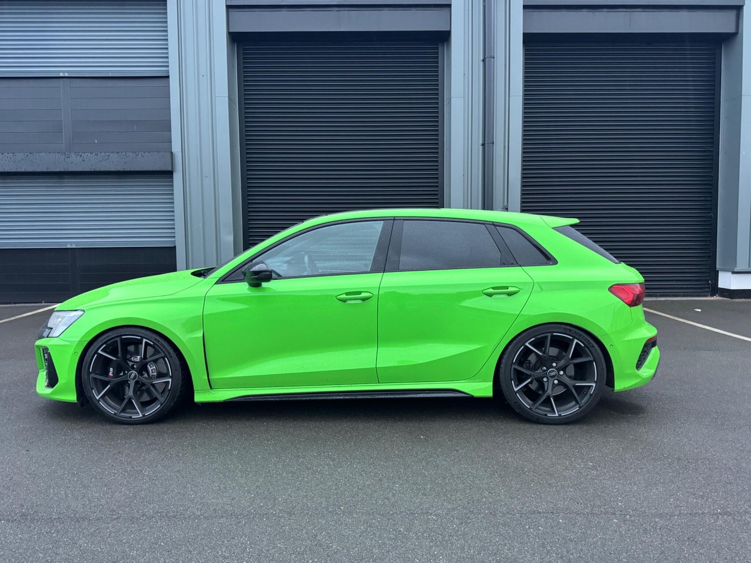 Used Audi RS3 2023 for sale - 76644828: Photo 2