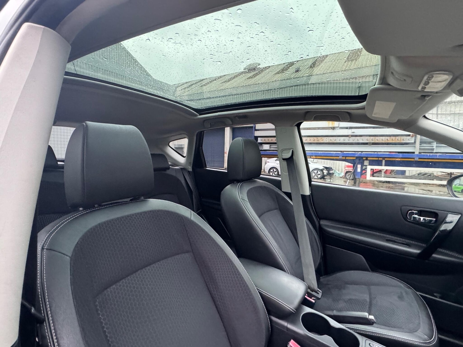 Used Nissan Qashqai 2013 for sale - 77305555: Photo 11