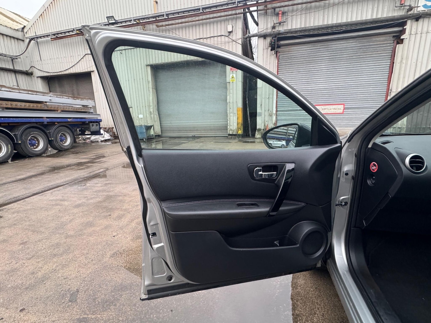 Used Nissan Qashqai 2013 for sale - 77305555: Photo 30