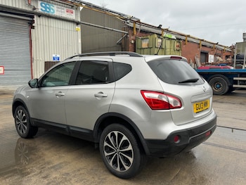Used Nissan Qashqai 2013 for sale - 77305555: Photo
