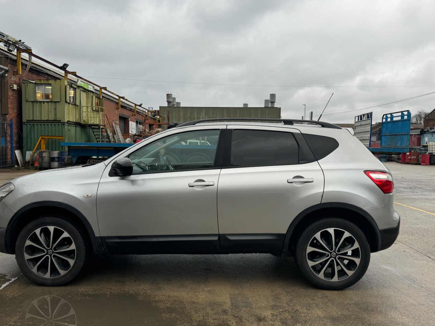 Used Nissan Qashqai 2013 for sale - 77305555: Photo 6