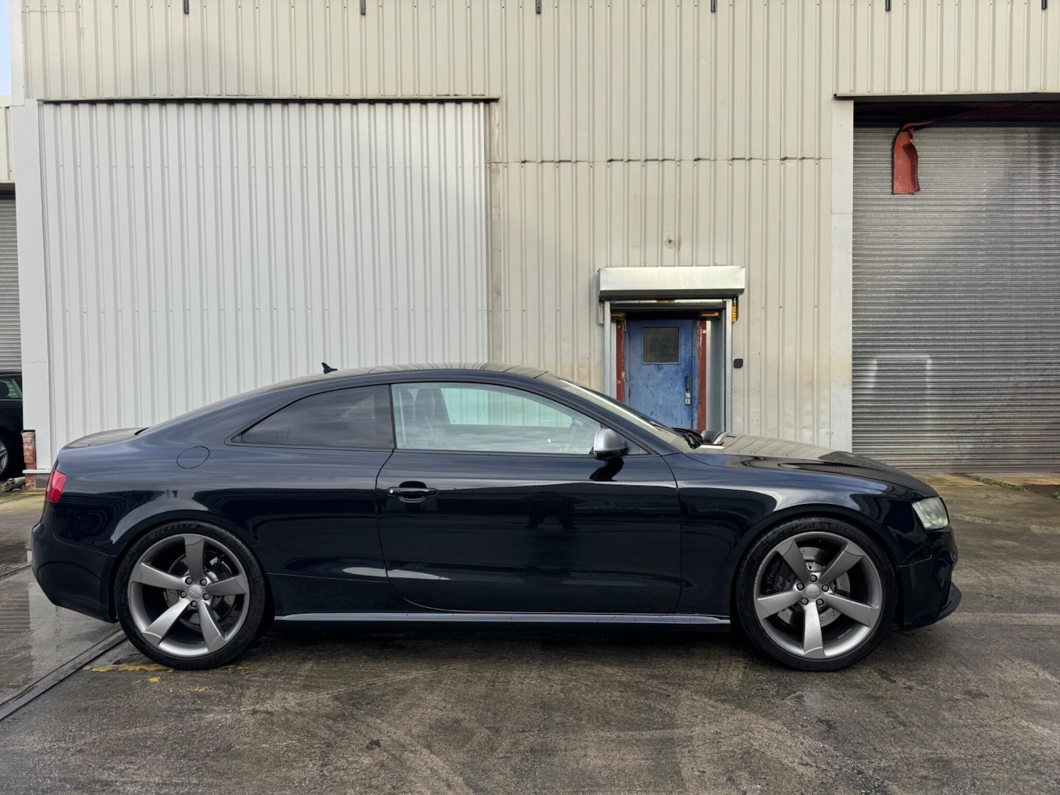 Used Audi RS5 2011 for sale - 76965119: Photo 1