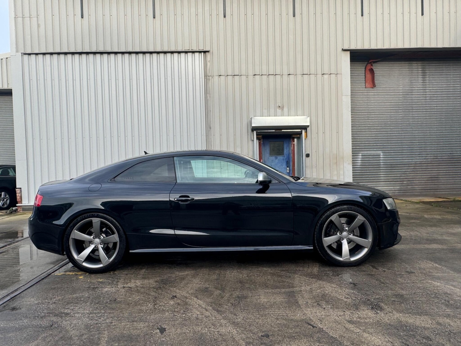 Used Audi RS5 2011 for sale - 76965119: Photo 17