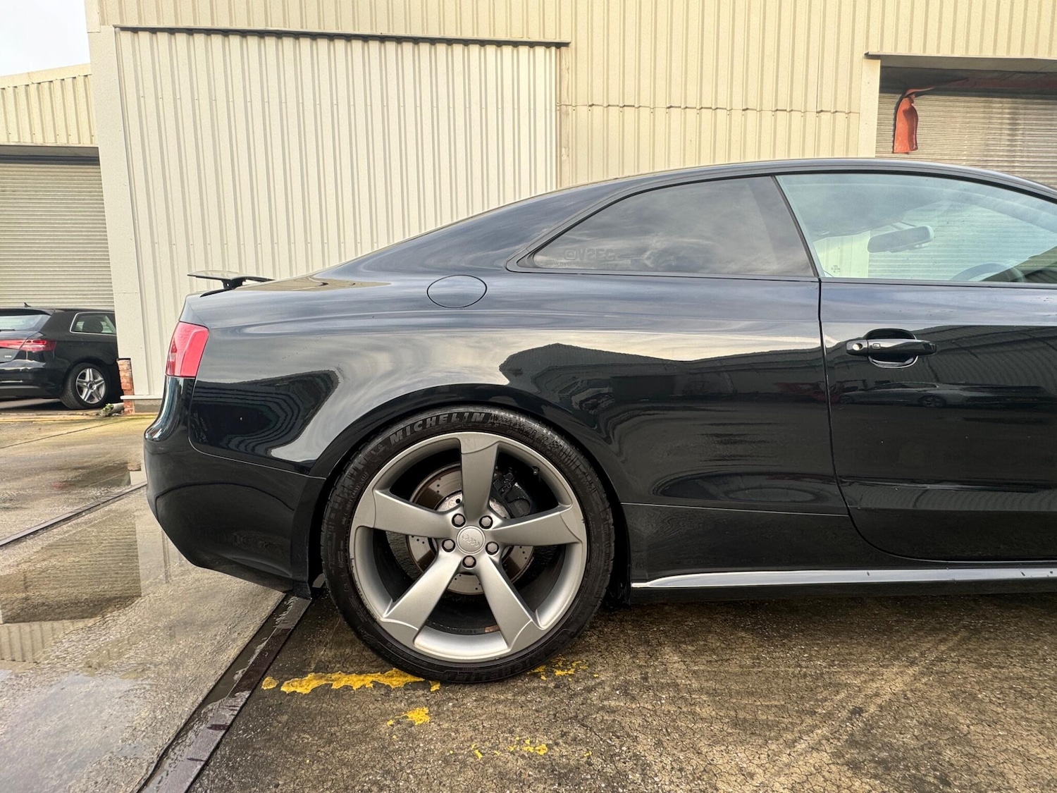 Used Audi RS5 2011 for sale - 76965119: Photo 37