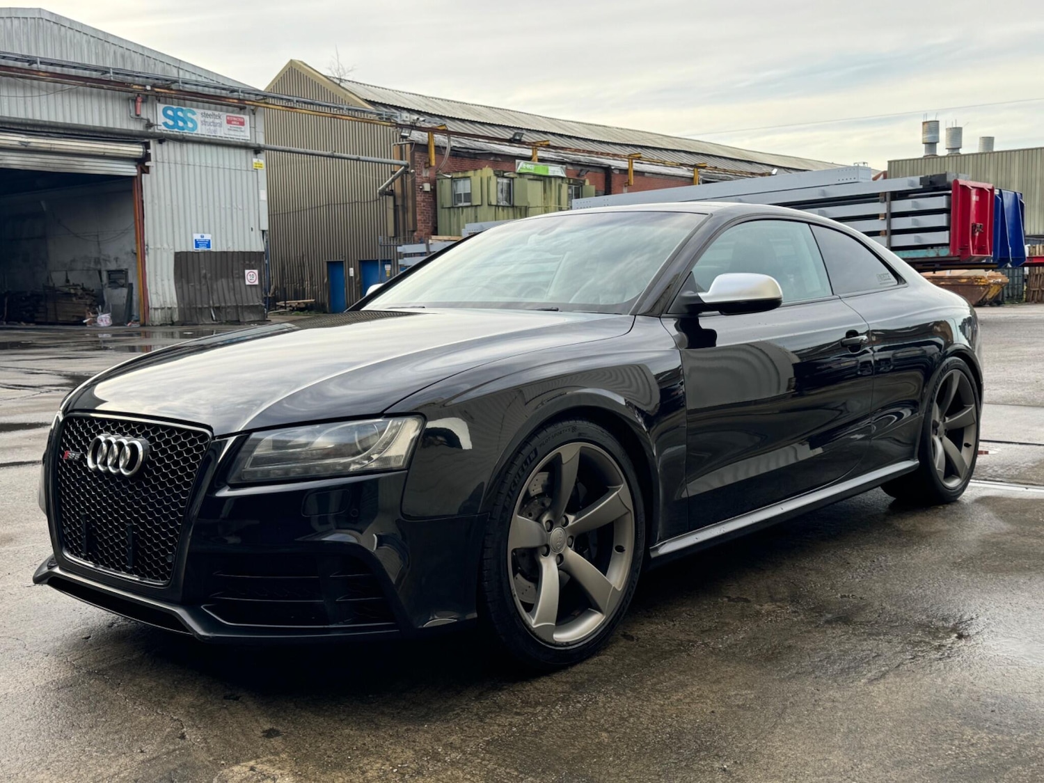 Used Audi RS5 2011 for sale - 76965119: Photo 4