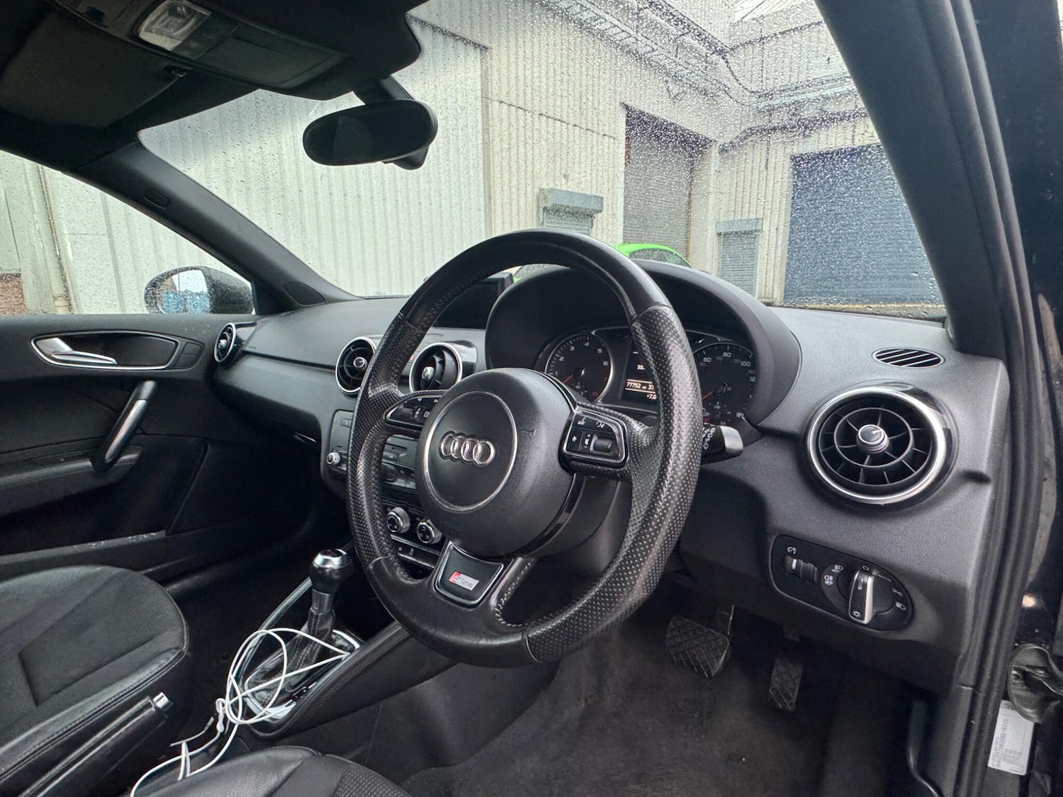 Used Audi A1 2012 for sale - 77305351: Photo 25