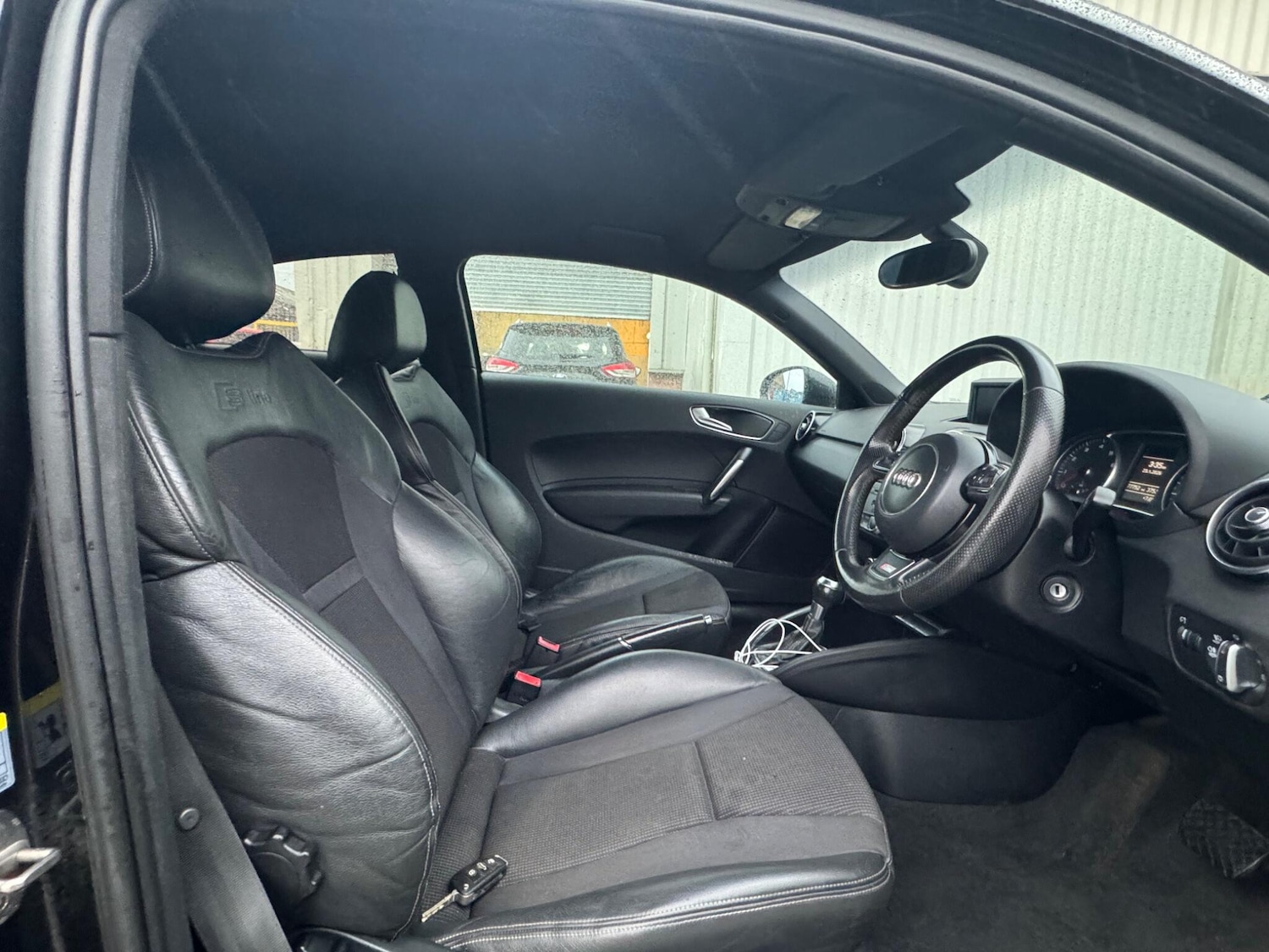 Used Audi A1 2012 for sale - 77305351: Photo 28