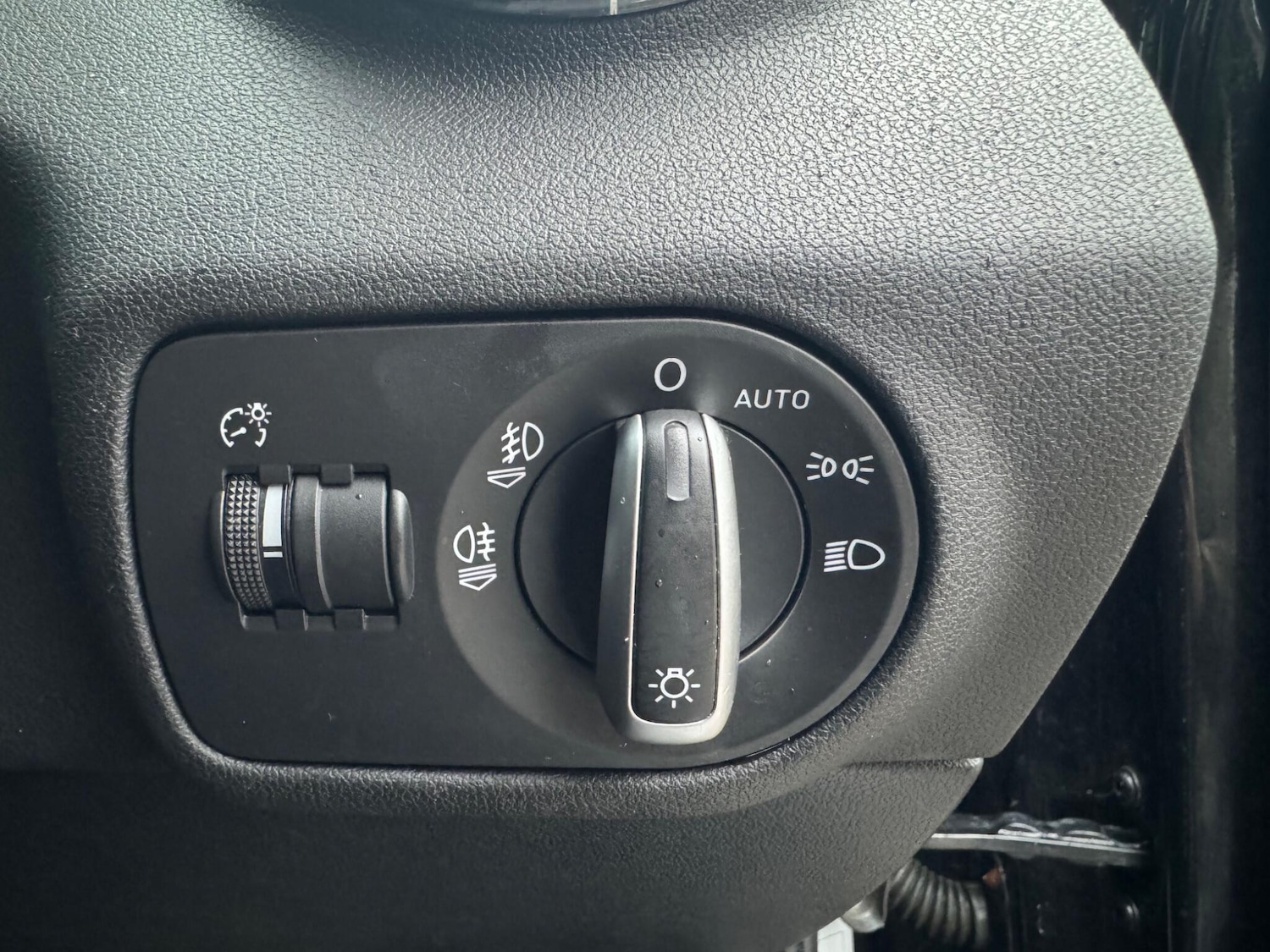 Used Audi A1 2012 for sale - 77305351: Photo 33