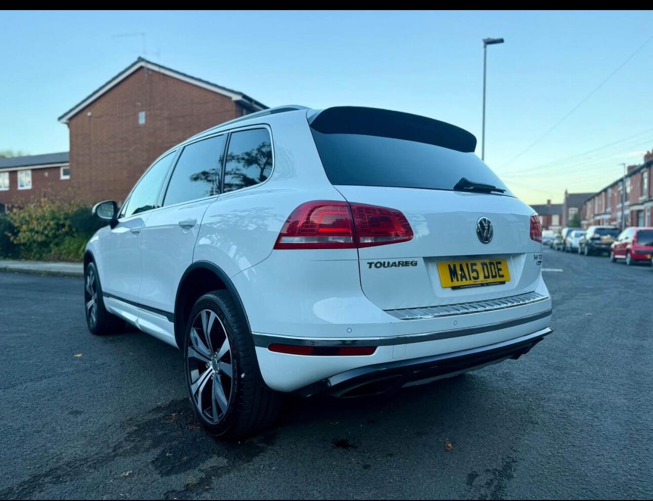 Used Volkswagen Touareg for sale - 76608503: Photo 11