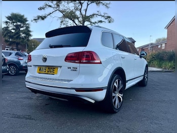 Used Volkswagen Touareg 2015 for sale - 76608503: Photo