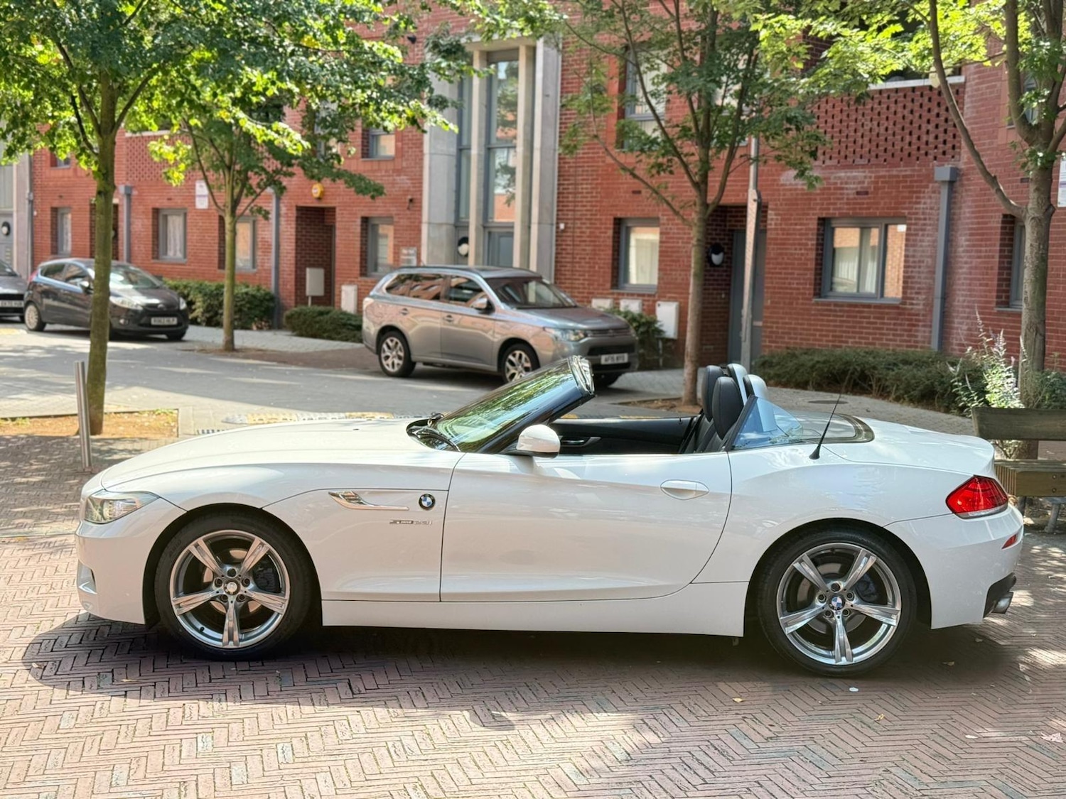 Used BMW Z4 2011 for sale - 76645639: Photo 1