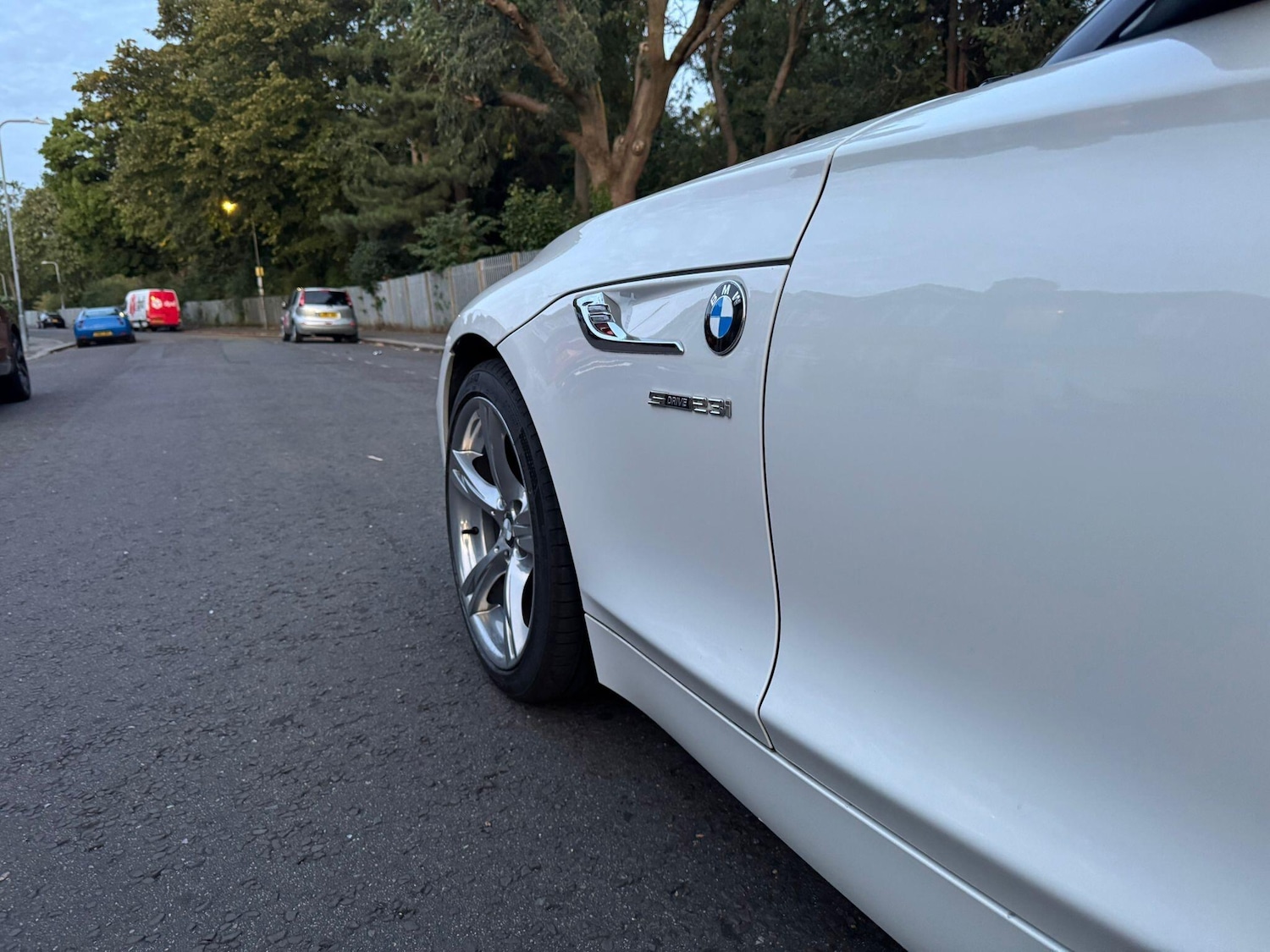 Used BMW Z4 2011 for sale - 76645639: Photo 21