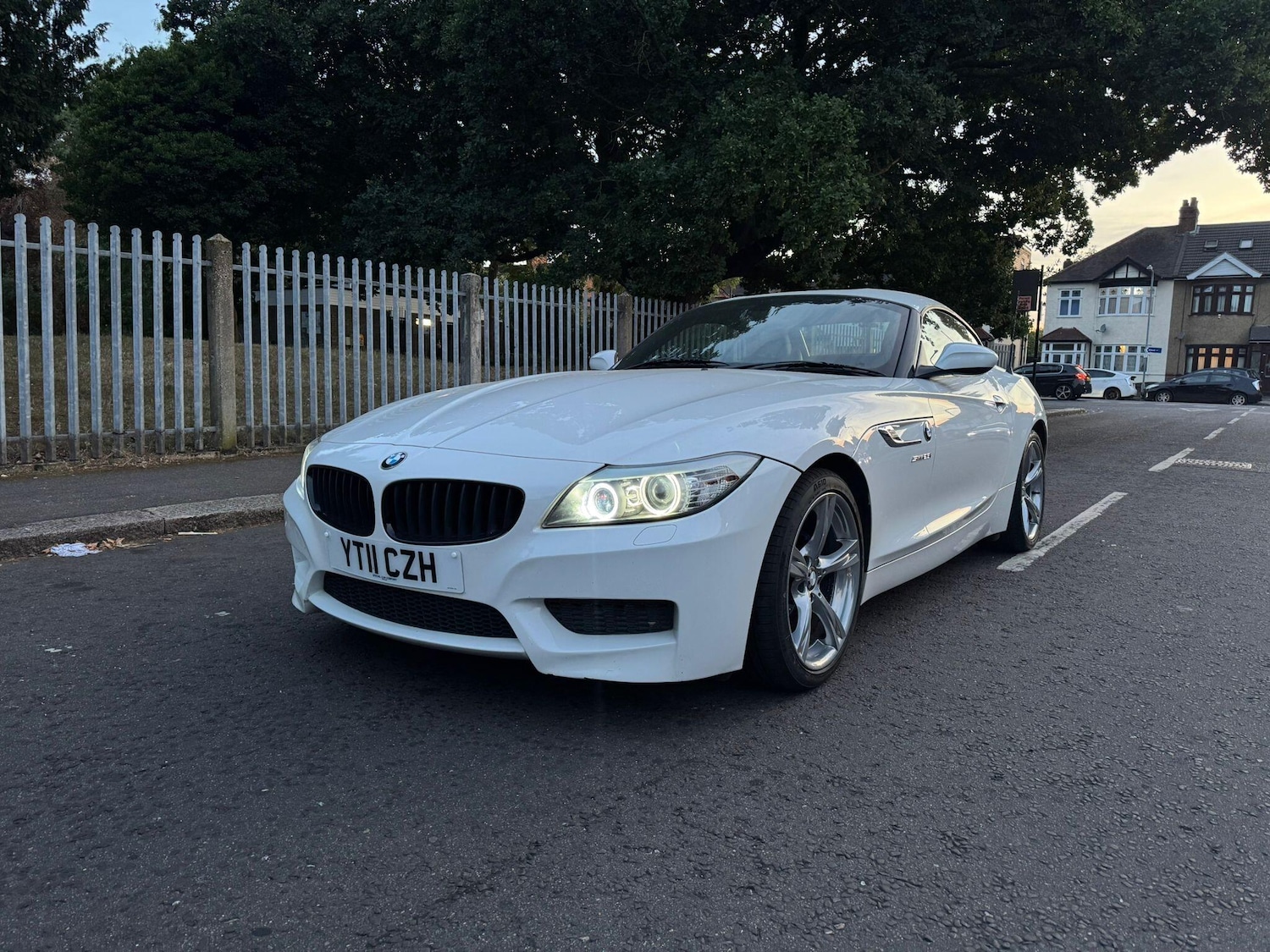 Used BMW Z4 2011 for sale - 76645639: Photo 25