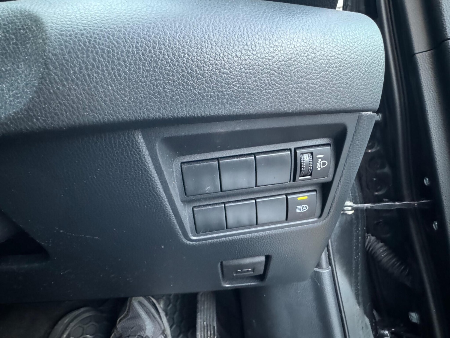 Used Toyota Yaris 2020 for sale - 76801058: Photo 23