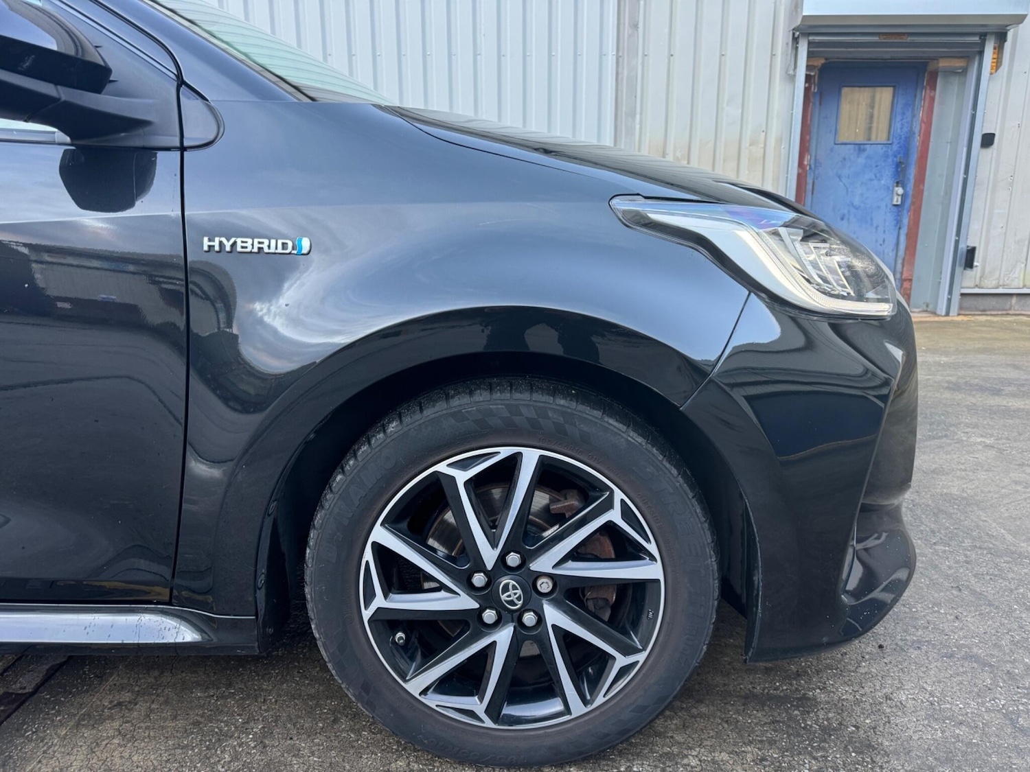 Used Toyota Yaris 2020 for sale - 76801058: Photo 29