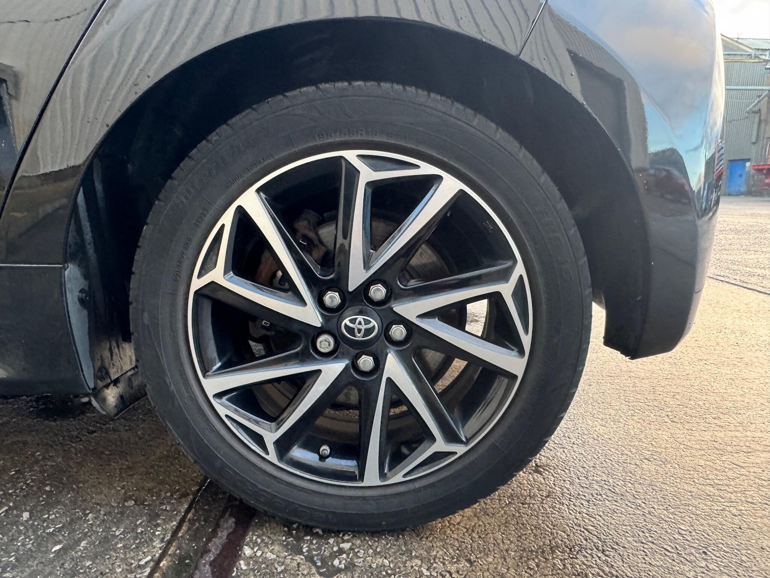 Used Toyota Yaris 2020 for sale - 76801058: Photo 35