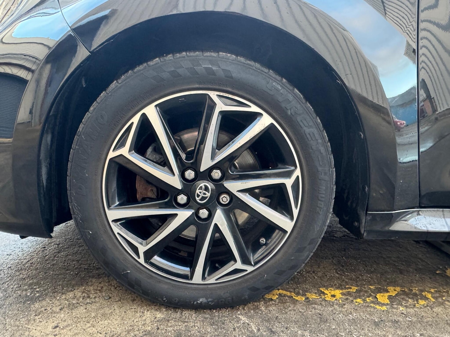 Used Toyota Yaris 2020 for sale - 76801058: Photo 36