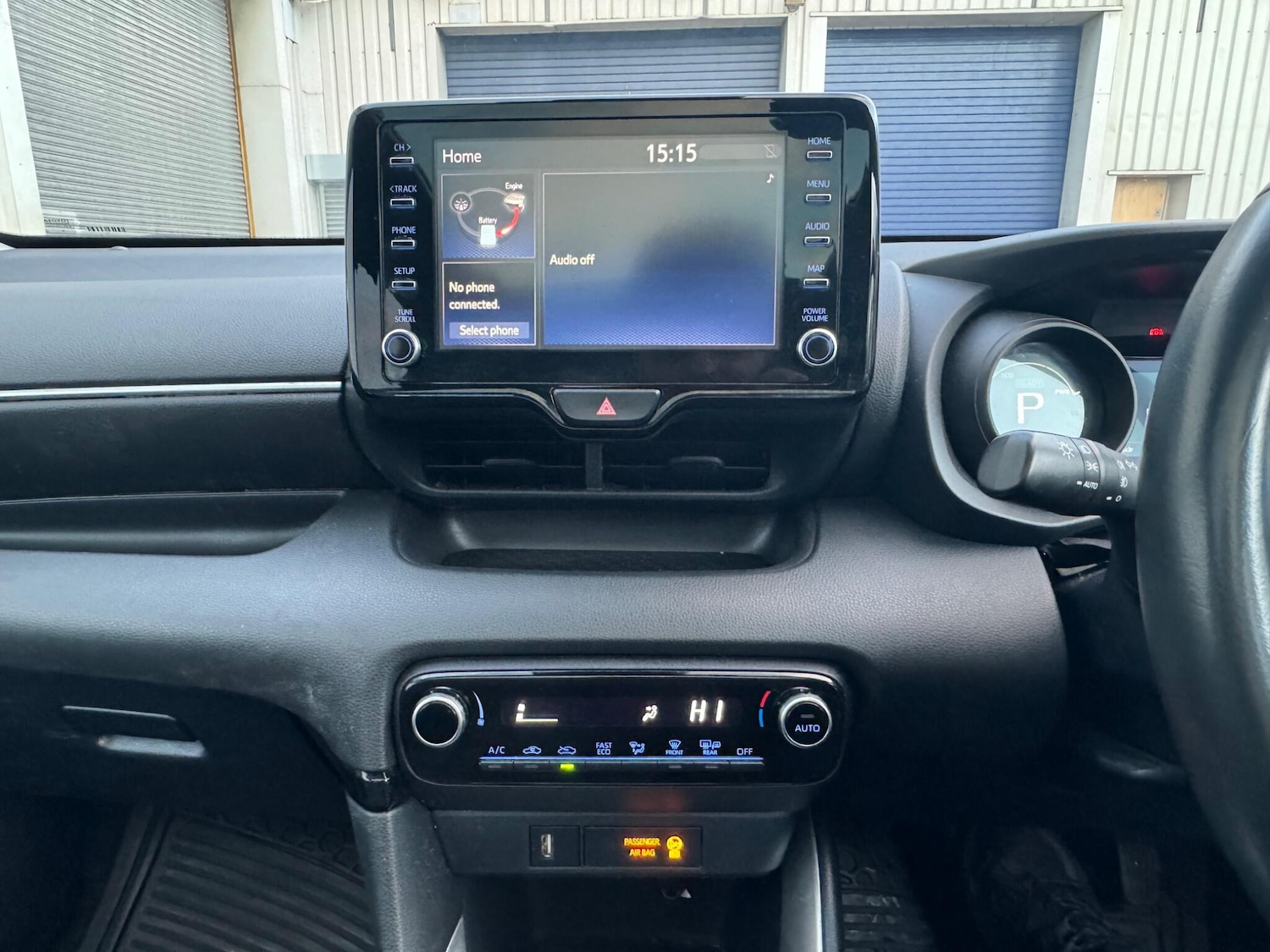 Used Toyota Yaris 2020 for sale - 76801058: Photo 38