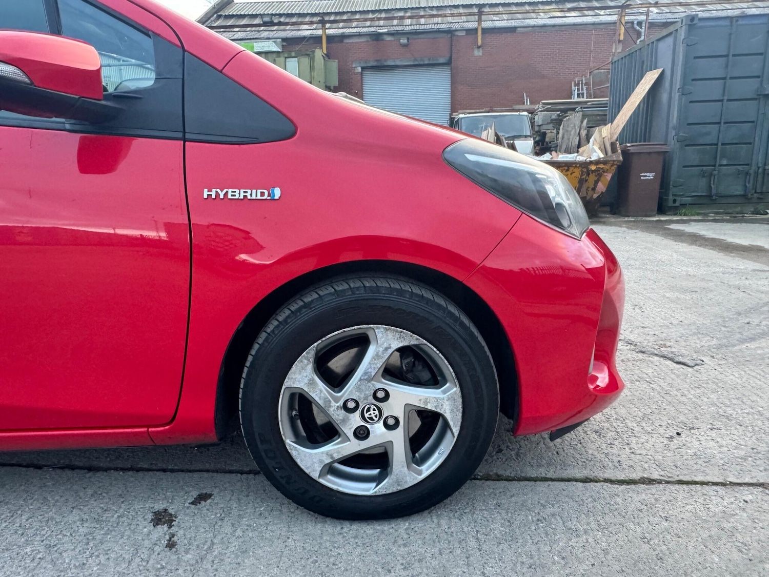 Used Toyota Yaris 2017 for sale - 77074670: Photo 45